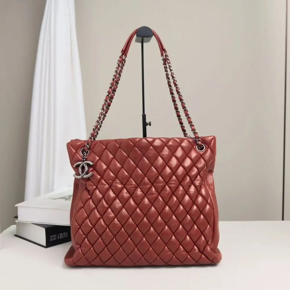Chanel Women Pre-Loved Bag Very Good Condition